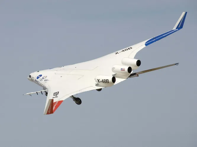 Blade-style and Small, Medium Gain Omni Antennas