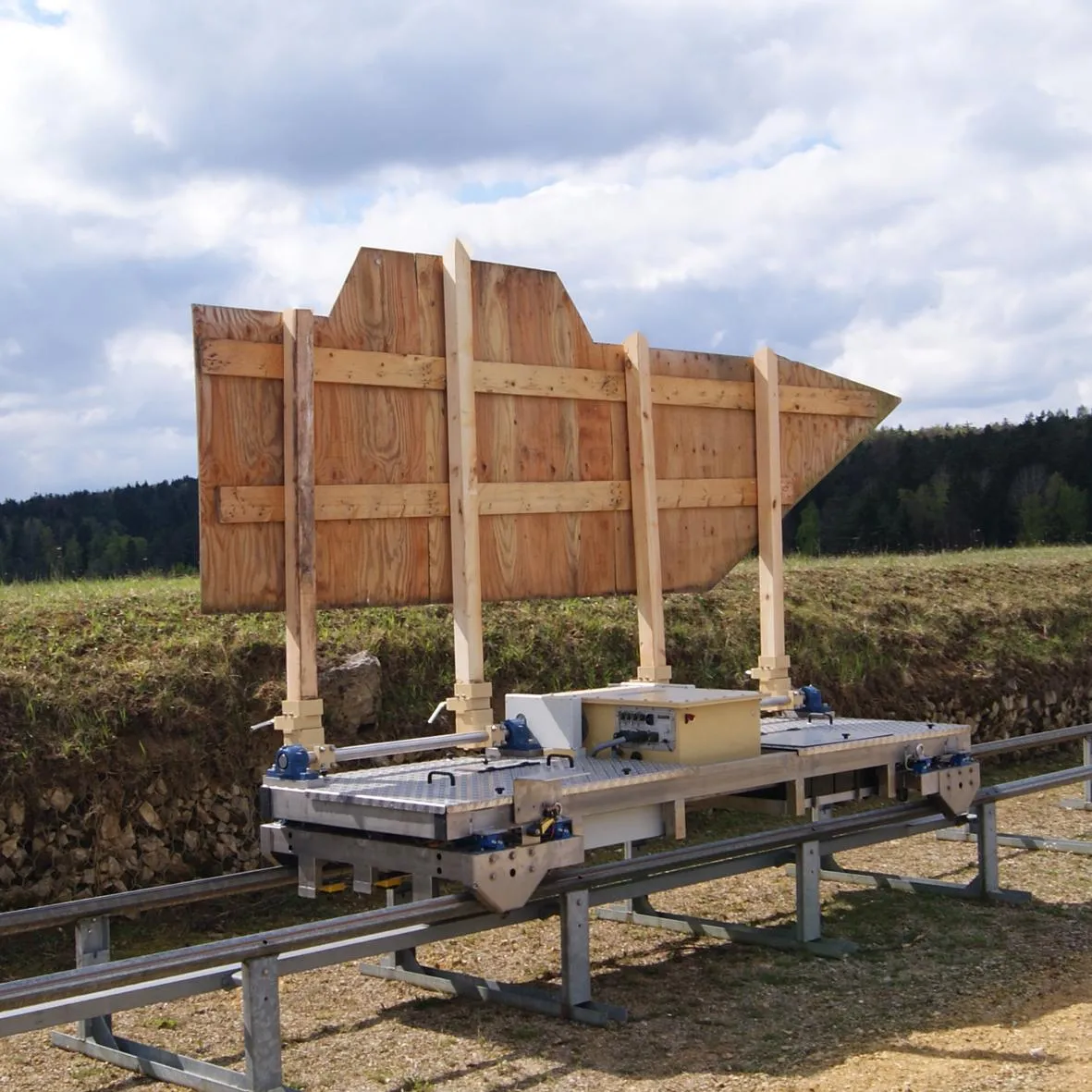Moving Armor Target (MAT)