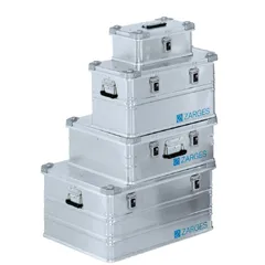 Universal Containers